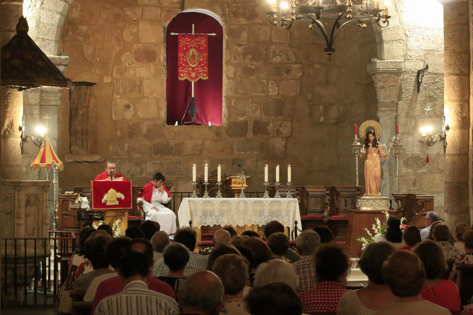 Primer día del Solemne Trecenario en honor a Santa Eulalia. “Amor y Caridad”