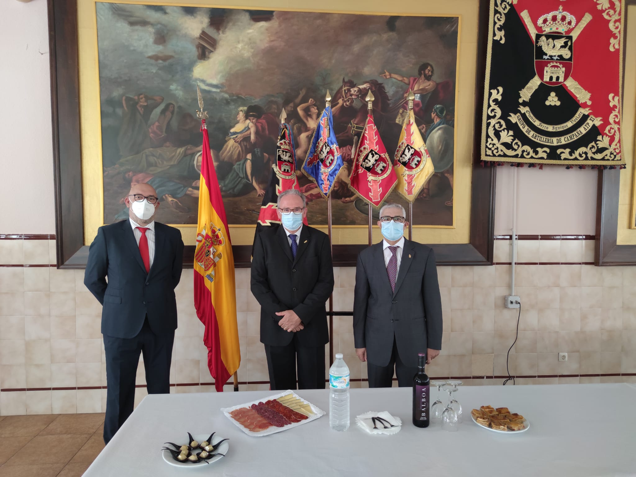 La Asociación de la Virgen y Mártir Santa Eulalia asiste a la toma de posesión del nuevo Jefe del GACA XI