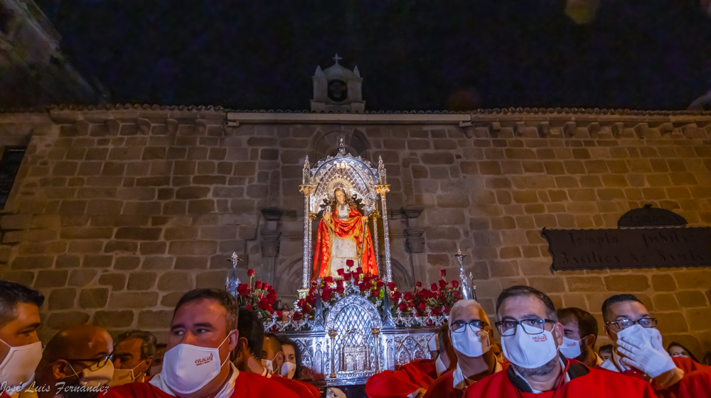 Santa Eulalia protagoniza la primera procesión de Mérida en pandemia